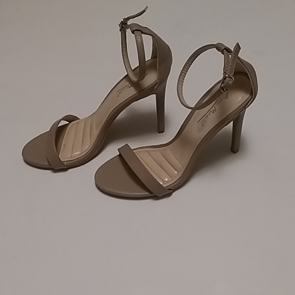 anne michelle wholesale